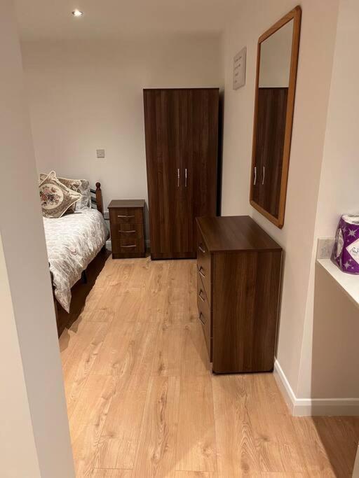 010- Lovely One Bedroom In Ealing F6 Exterior photo
